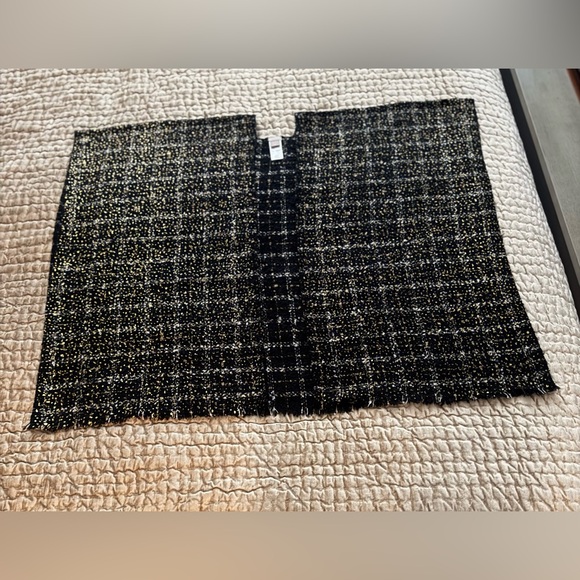 Lot of (3) Fringed Wraps. Ivanka Trump, Chico’s and Westfield. One Size. - Picture 4 of 4